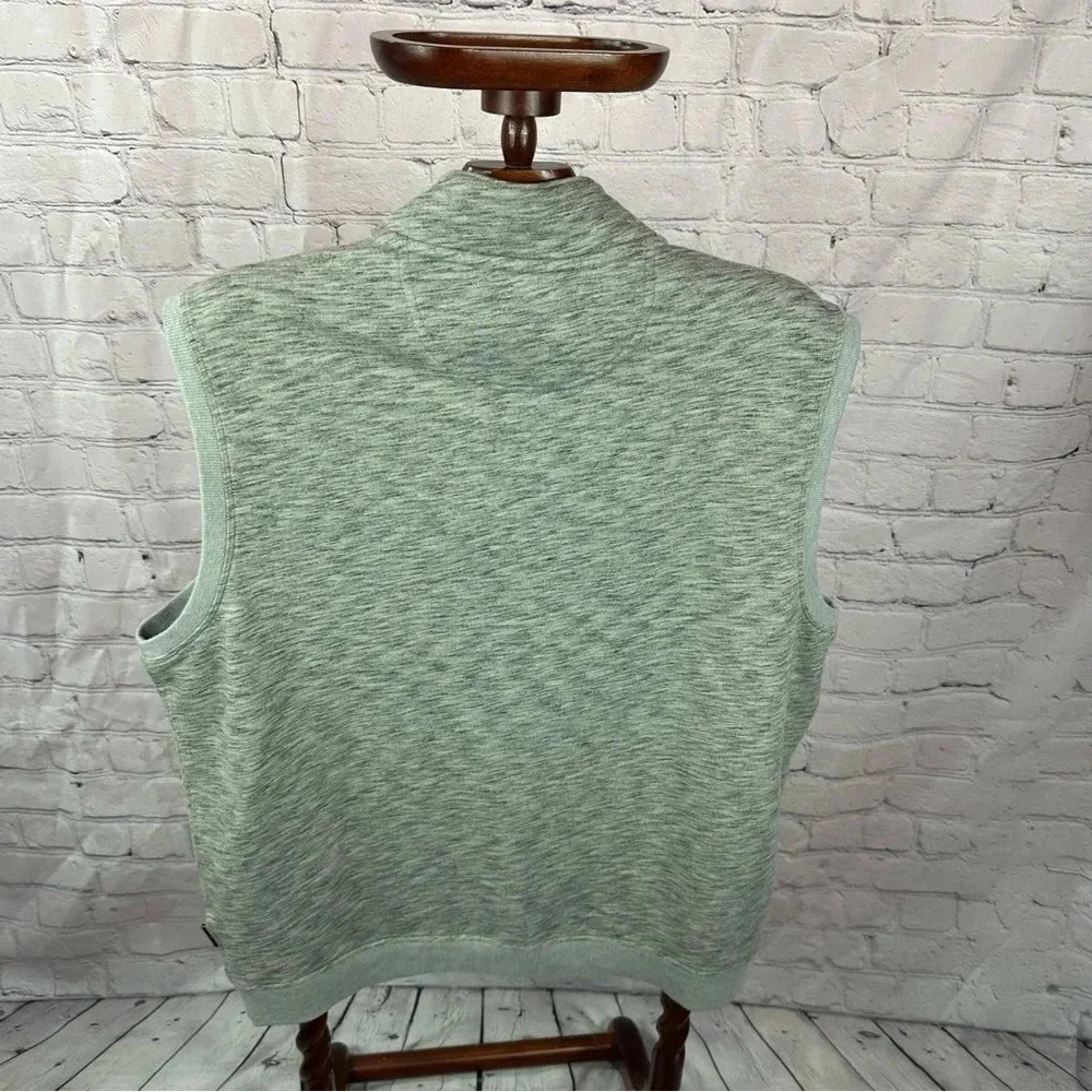Duluth trading relaxed fit 1/4 zip grey vest size large